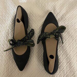 Rothy’s The Point Bow Tie Mary Jane Ballet Ballerina Flats in Navy Blue